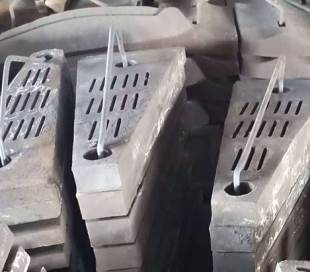 ��}��Ĺ�����ʲô